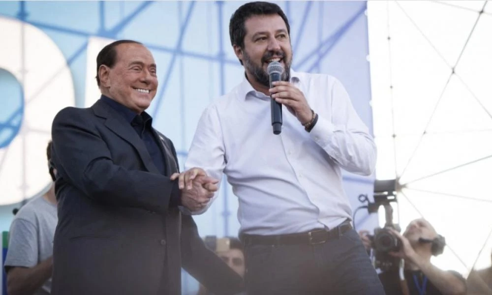 Ιταλία: «Όχι» Μπερλουσκόνι και Σαλβίνι στη συνέχιση της συνεργασίας με τα «Πέντε Αστέρια»